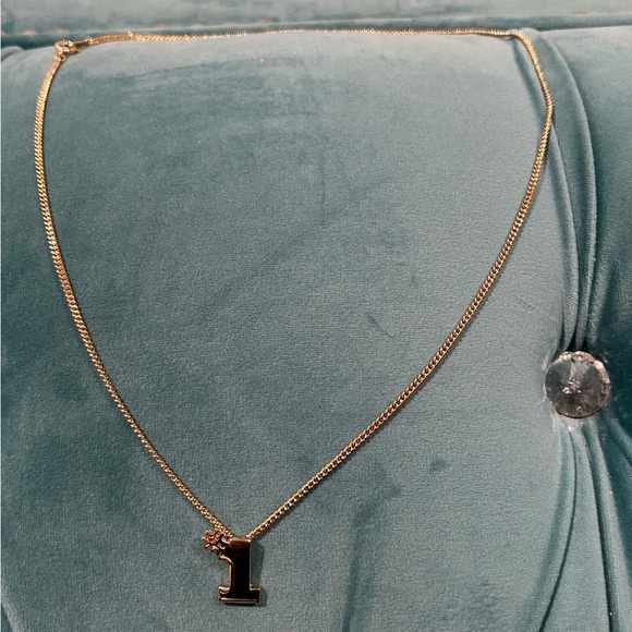 Avon #1 pendant necklace vintage pendant - Picture 7 of 8